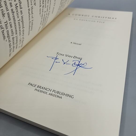 A Cowboy Christmas An American Tale Tom Van Dyke Signed New - Picture 6 of 9